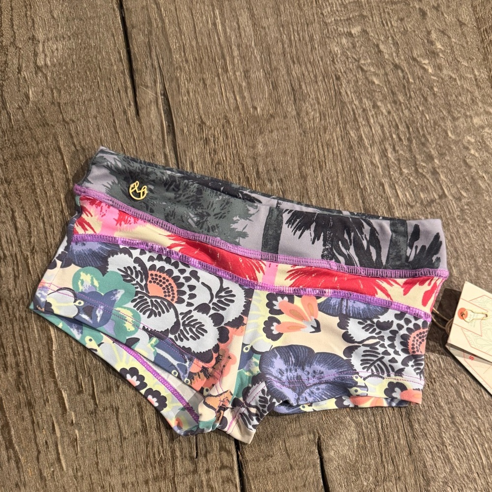(SHORTS) Maaji Swim Shorts.